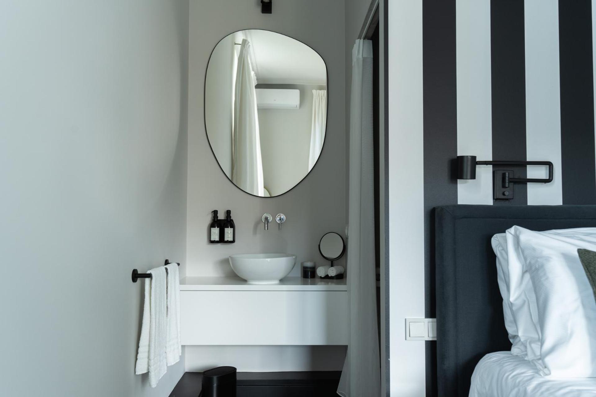 Villa V Petit Hotel Valkenburg aan de Geul Ngoại thất bức ảnh